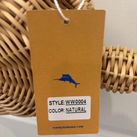 NWT Tommy Bahama woven turtle convertible crossbody bag - Picture 8 of 10